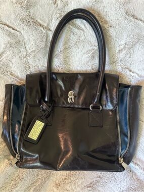 Badgley Mischka Black Patent Leather Tote Satchel Bag Silver Hardware EUC